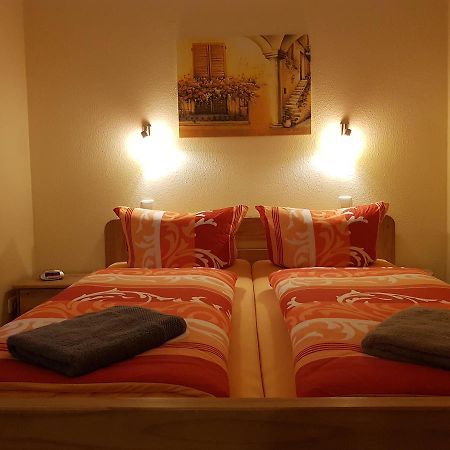 Flensburg Ferienwohnungen Apartment 1 Экстерьер фото